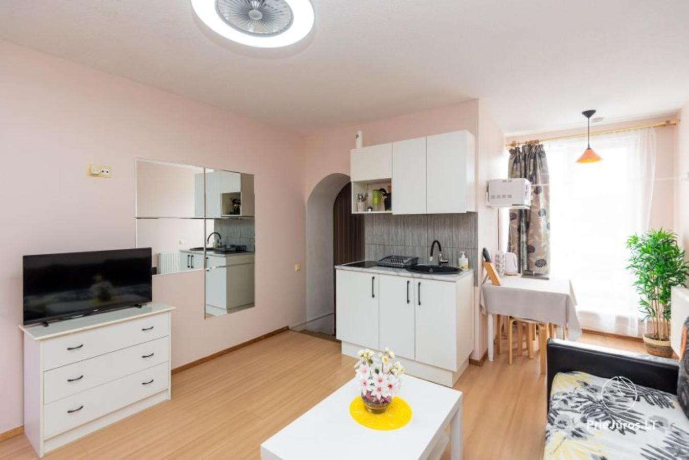 Apartamentai Pas Regina พาลังกา ภายนอก รูปภาพ